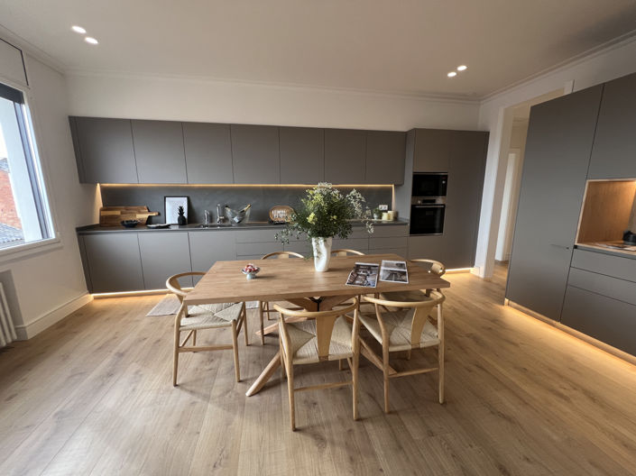 Image No.3-4 Bed Property for sale