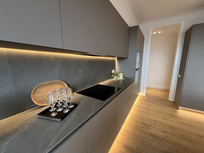 Image No.37-4 Bed Property for sale