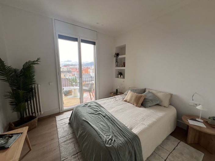 Image No.41-4 Bed Property for sale