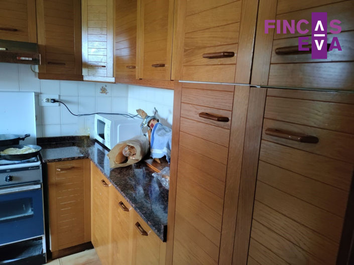 Image No.22-3 Bed Property for sale