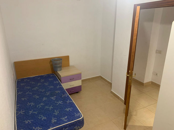 Image No.7-3 Bed Property for sale