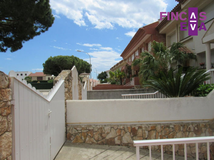 Image No.2-Propriété de 5 chambres à vendre à Altafulla