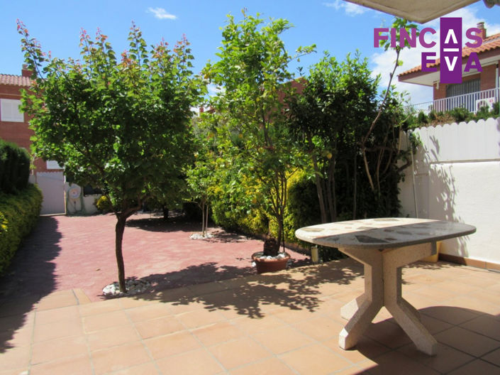 Image No.9-Propriété de 5 chambres à vendre à Altafulla