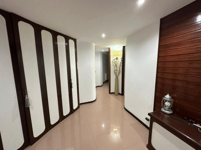 Image No.22-3 Bed Property for sale