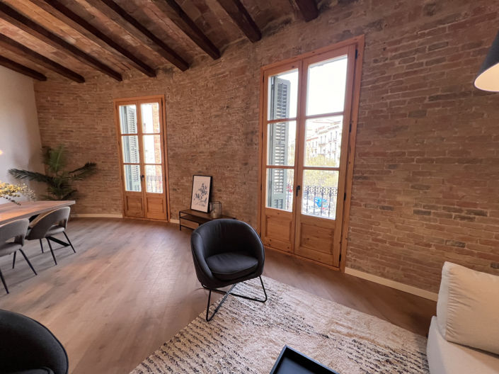 Image No.40-3 Bed Property for sale