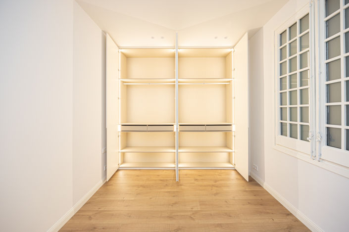 Image No.18-4 Bed Property for sale