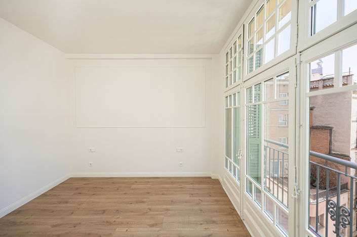 Image No.22-4 Bed Property for sale