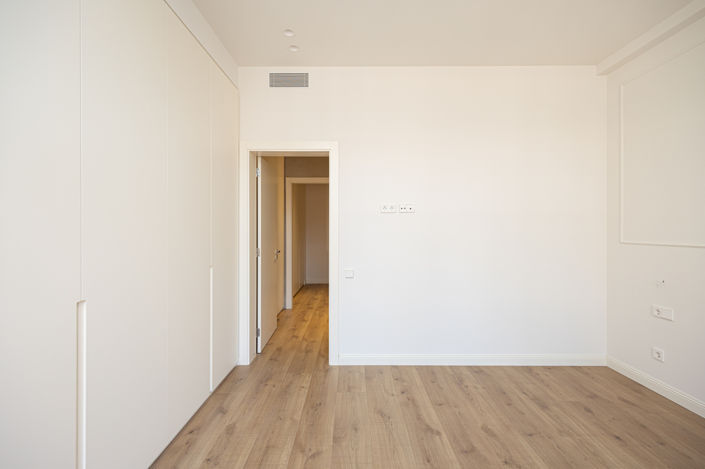 Image No.24-4 Bed Property for sale