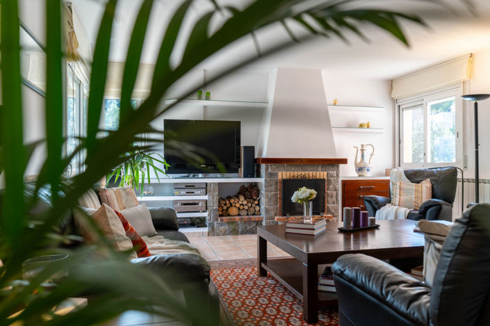 Image No.27-5 Bed Property for sale