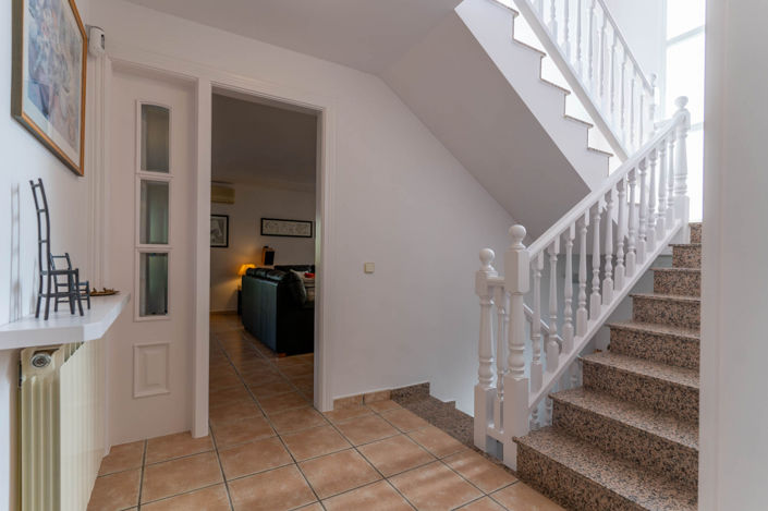 Image No.35-5 Bed Property for sale