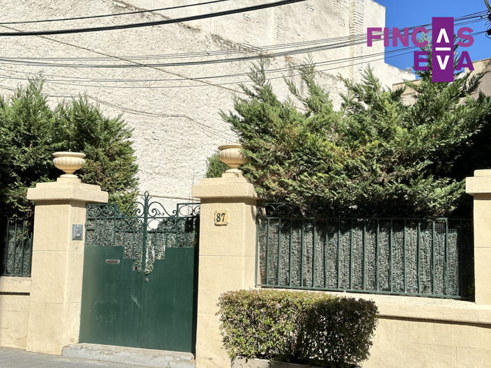 Image No.18-5 Bed Property for sale