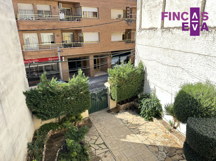 Image No.29-5 Bed Property for sale