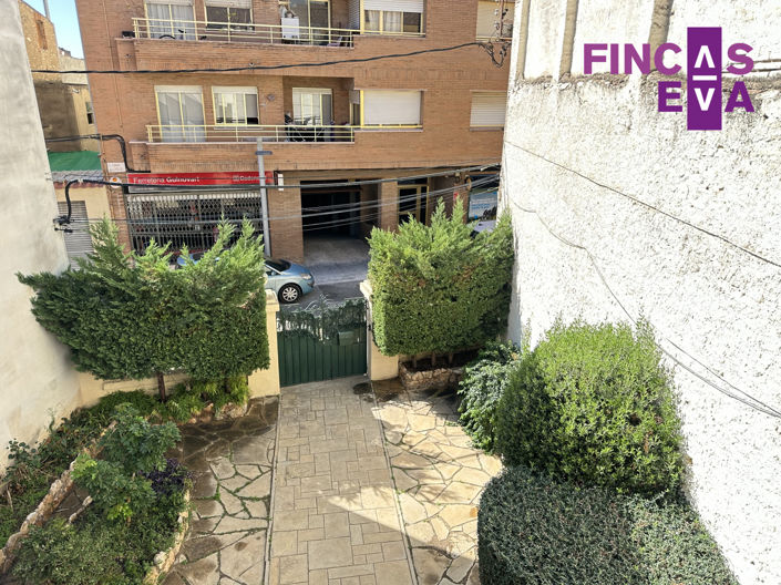 Image No.31-5 Bed Property for sale