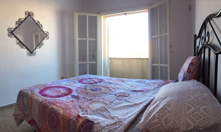 Image No.14-3 Bed Property for sale