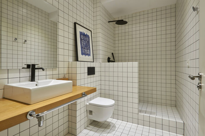 Image No.21-2 Bed Property for sale