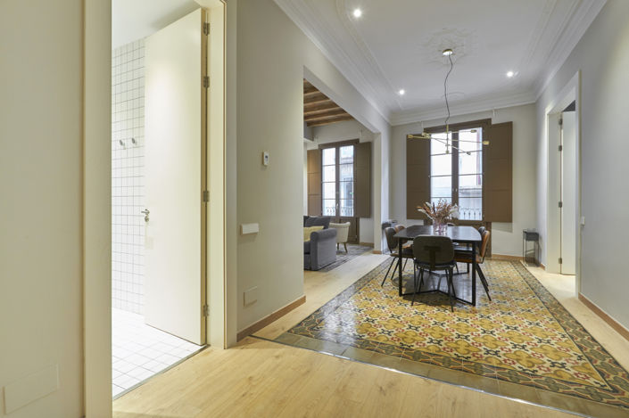 Image No.3-2 Bed Property for sale