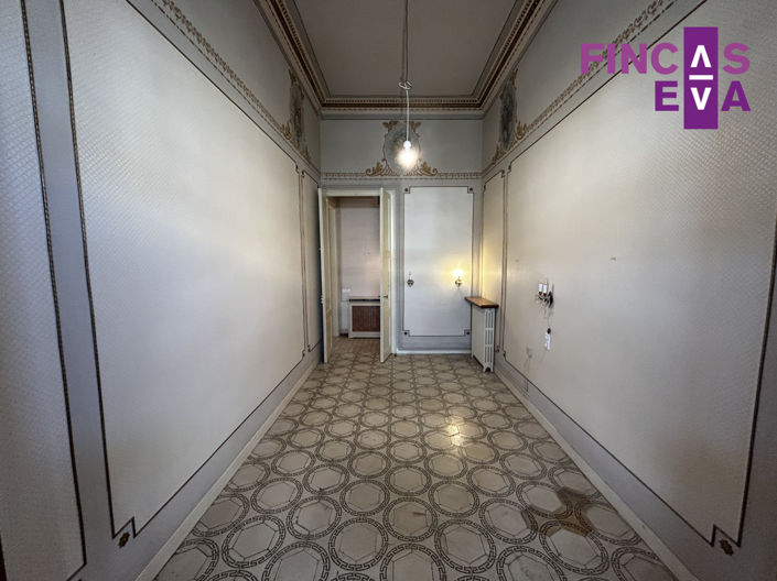 Image No.34-6 Bed Property for sale