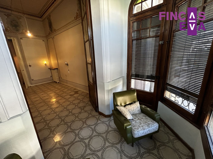 Image No.43-6 Bed Property for sale