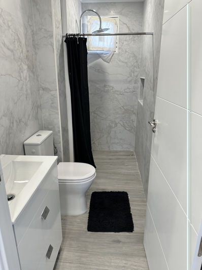 Image No.4-3 Bed Property for sale