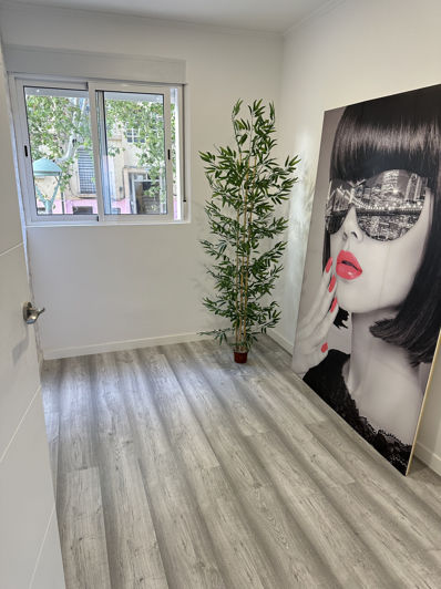 Image No.5-3 Bed Property for sale