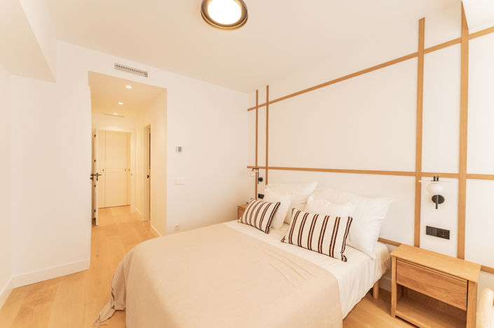 Image No.15-3 Bed Property for sale