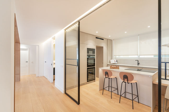 Image No.24-3 Bed Property for sale