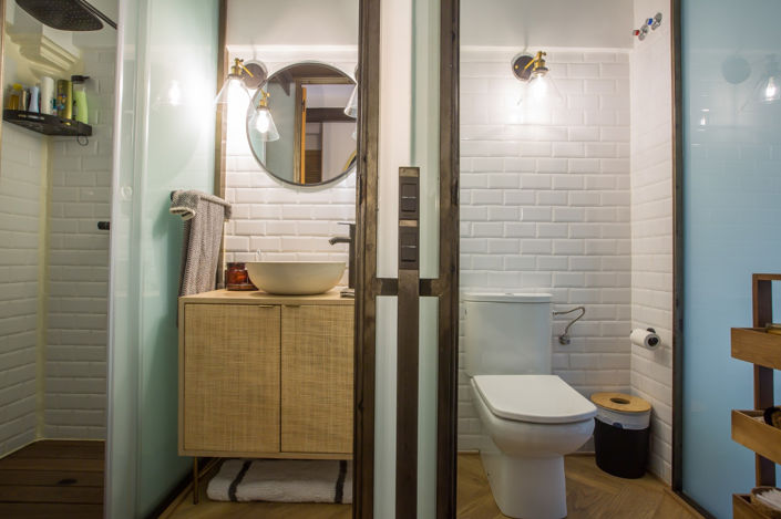 Image No.17-3 Bed Property for sale