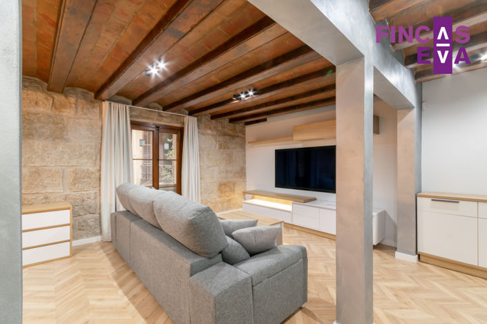 Image No.14-4 Bed Property for sale