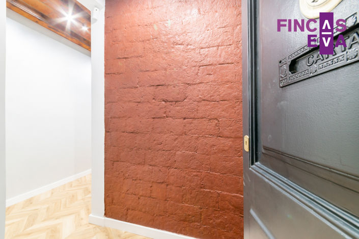 Image No.2-4 Bed Property for sale