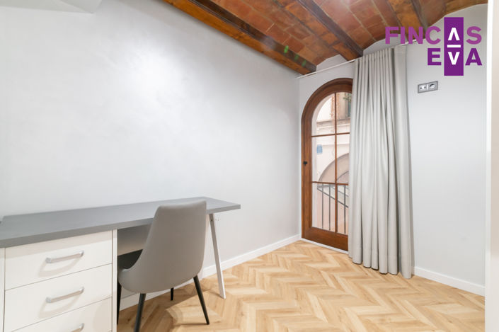 Image No.29-4 Bed Property for sale