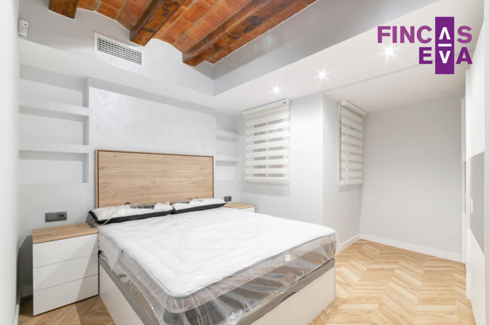 Image No.33-4 Bed Property for sale