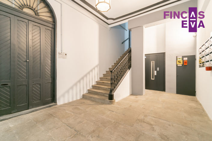 Image No.37-4 Bed Property for sale