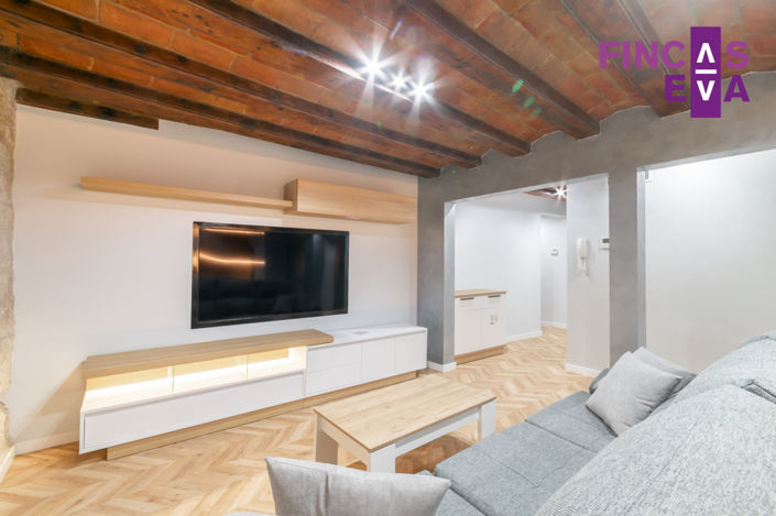 Image No.8-4 Bed Property for sale