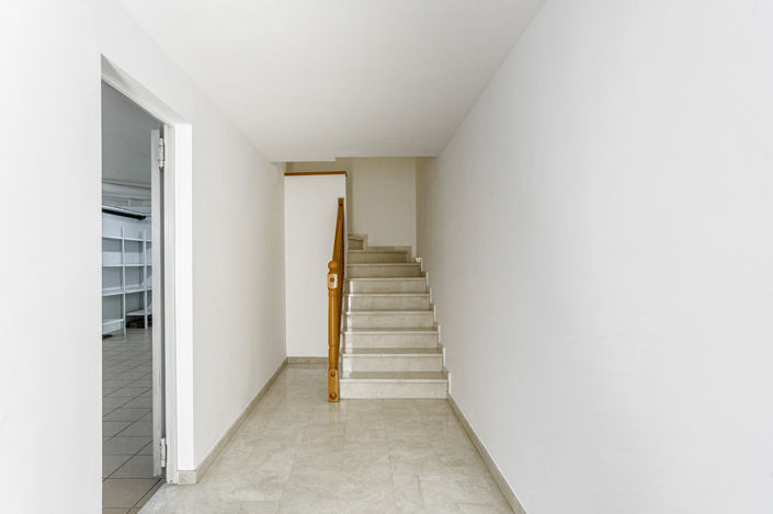 Image No.31-4 Bed Property for sale