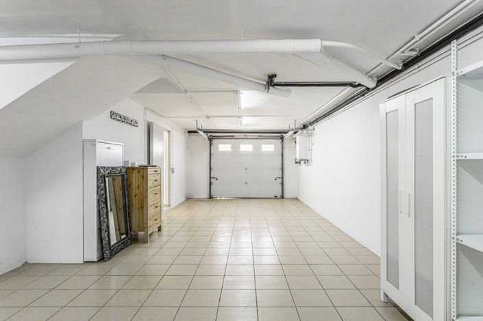 Image No.35-4 Bed Property for sale