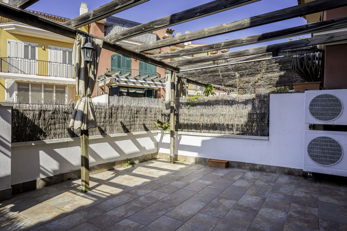 Image No.37-4 Bed Property for sale