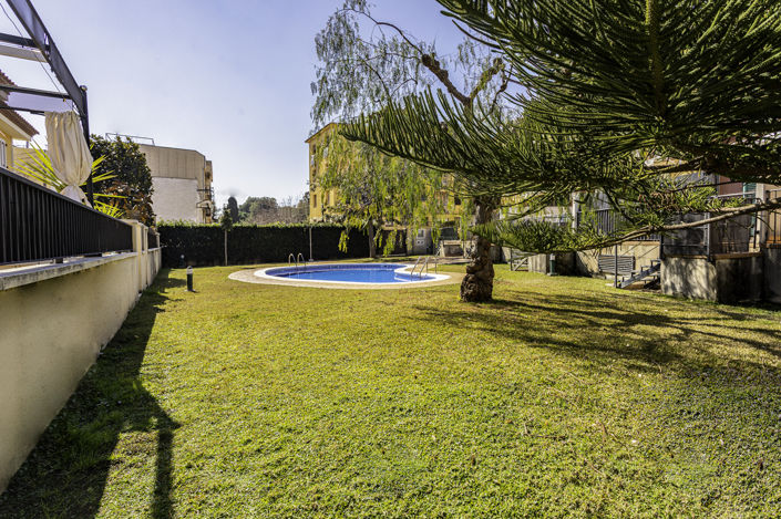 Image No.42-4 Bed Property for sale