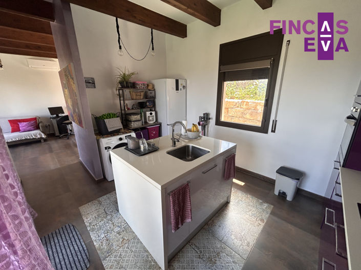 Image No.32-1 Bed Property for sale