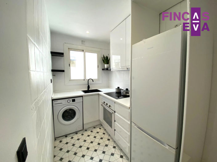 Image No.9-2 Bed Property for sale