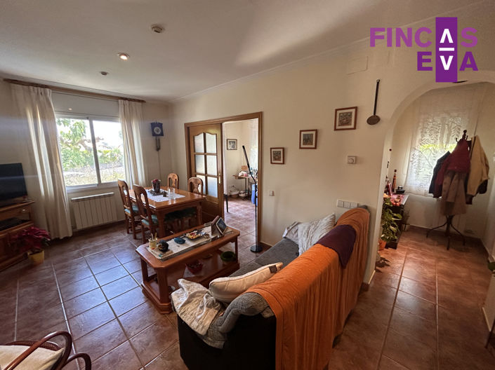 Image No.16-4 Bed Property for sale