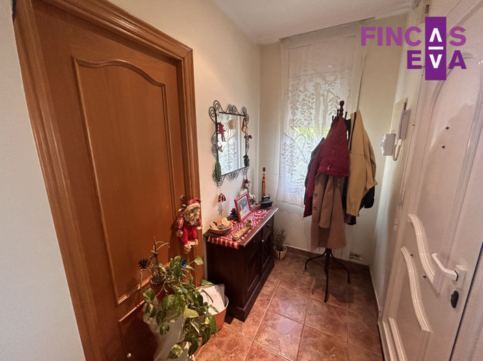 Image No.23-4 Bed Property for sale