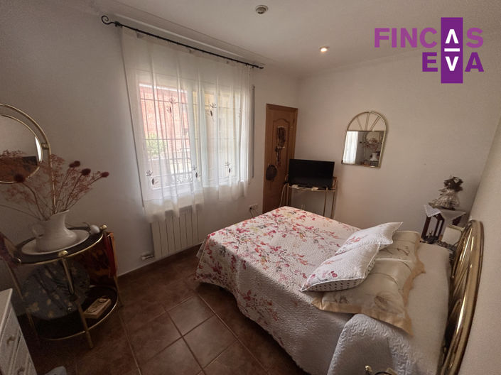 Image No.33-4 Bed Property for sale