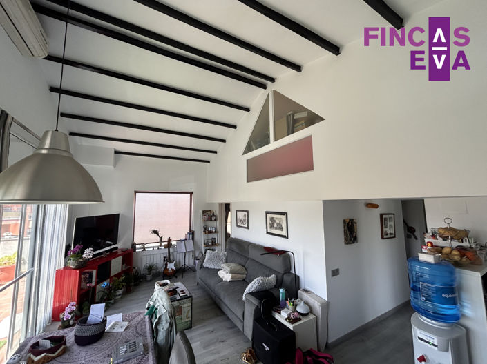 Image No.48-4 Bed Property for sale