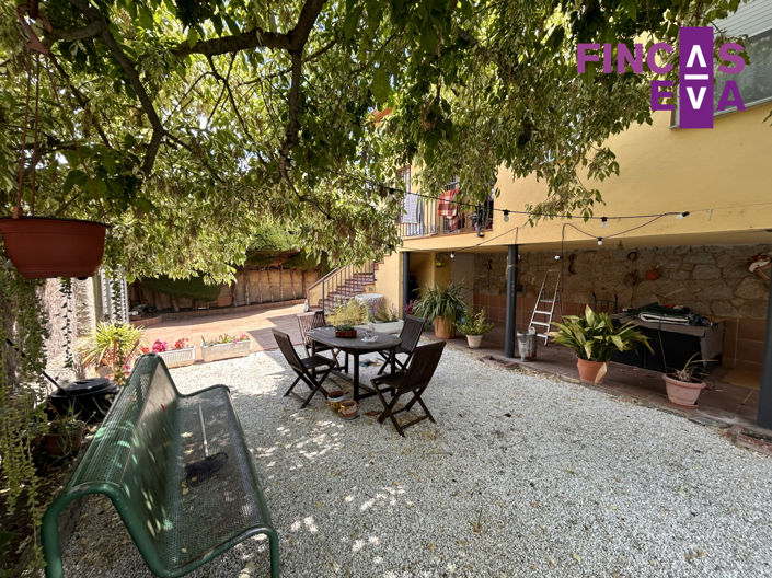 Image No.9-4 Bed Property for sale