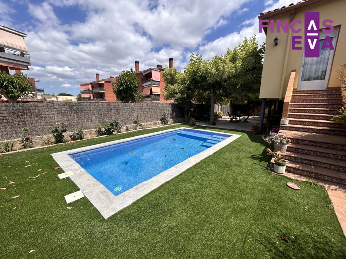 Image No.3-4 Bed Property for sale