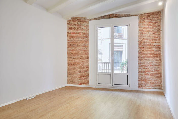 Image No.11-1 Bed Property for sale