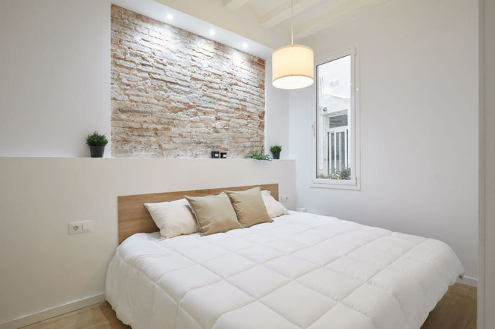 Image No.15-1 Bed Property for sale