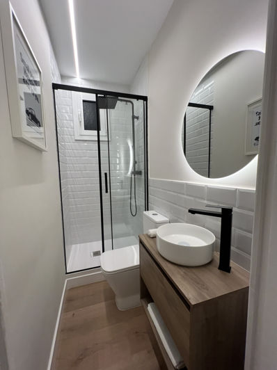 Image No.31-2 Bed Property for sale