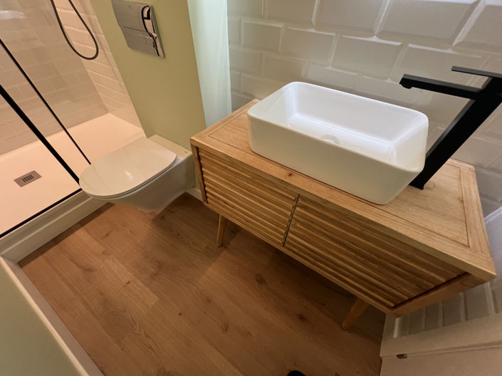 Image No.40-2 Bed Property for sale