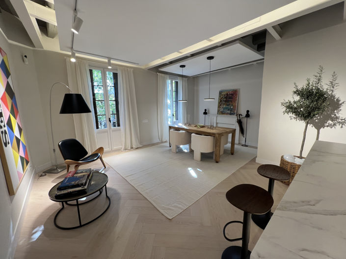 Image No.9-2 Bed Property for sale